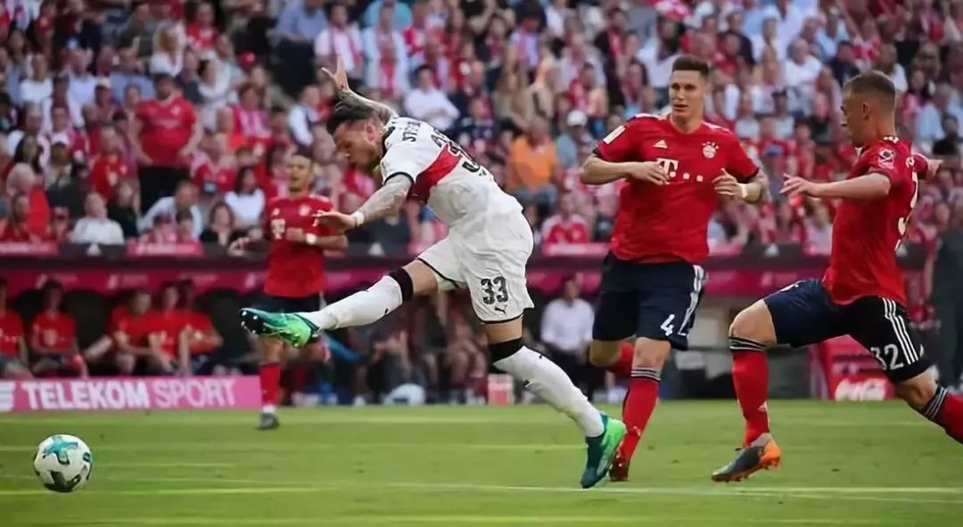  斯图加特定位球配合打造德甲得分利器